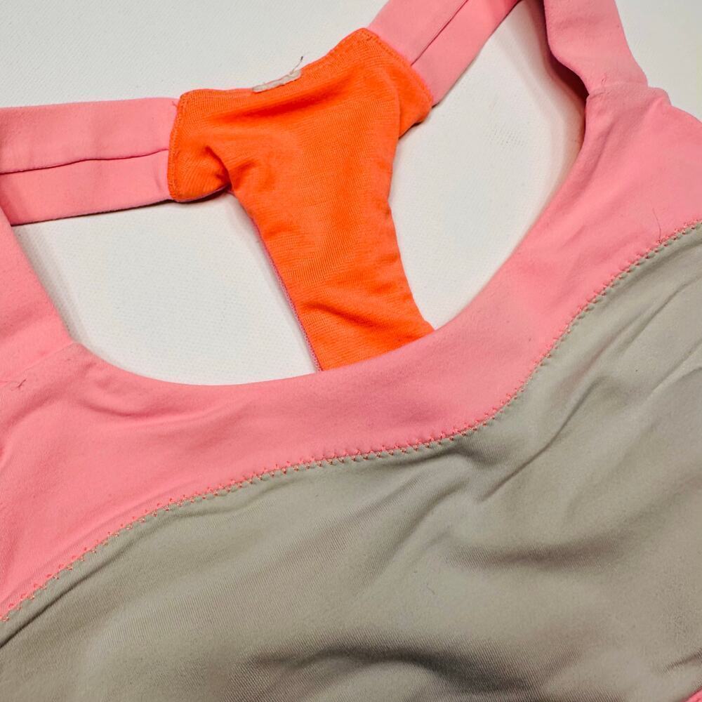 Lululemon Racerback Sports Bra Size 4 - Picture 2 of 7